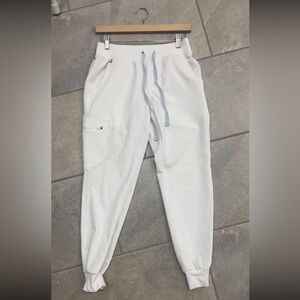 XXS optic white figs Zamora